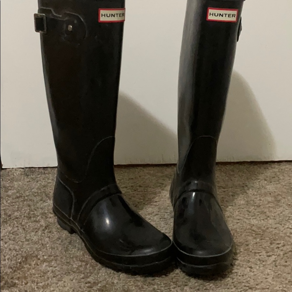 hunter boots with socks